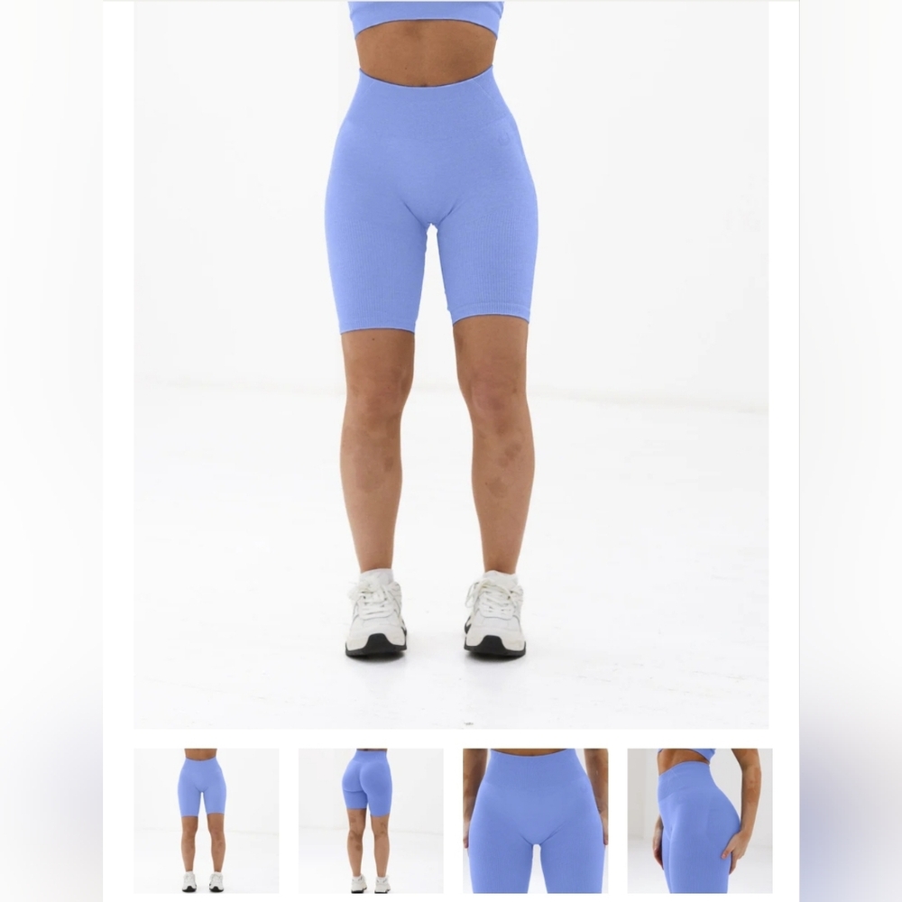 Scrunch Seamless Ribbed Contour Shorts